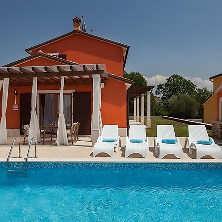 Villas Vilanija Umag Exterior foto